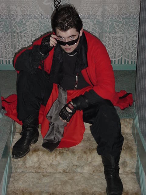 Sit-Sunglass.jpg